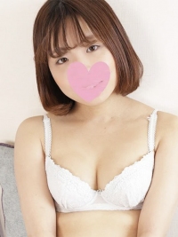 女友達にいそうな気さくな子が脱いだらまさかの美巨乳エロボディ！FC2PPV-3172880(v)