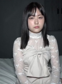 相当清纯却想被弄脏的主妇个人拍摄视频 FC2PPV-4730449